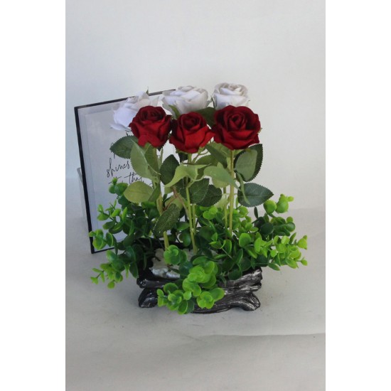 Saksı Özel Model Gümüş Gölgeli Güller 6 Adet Kırmızı & Beyaz Yapay Yeşilliklerle Çevrili