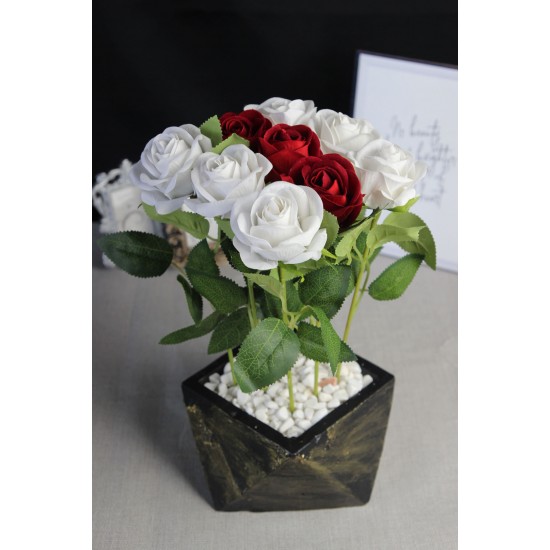 Saksı Çiçek Gold Gölgeli Taş Saksı Kırmızı & Beyaz Güller 9 Adet Yapay Sevgiliye Hediye