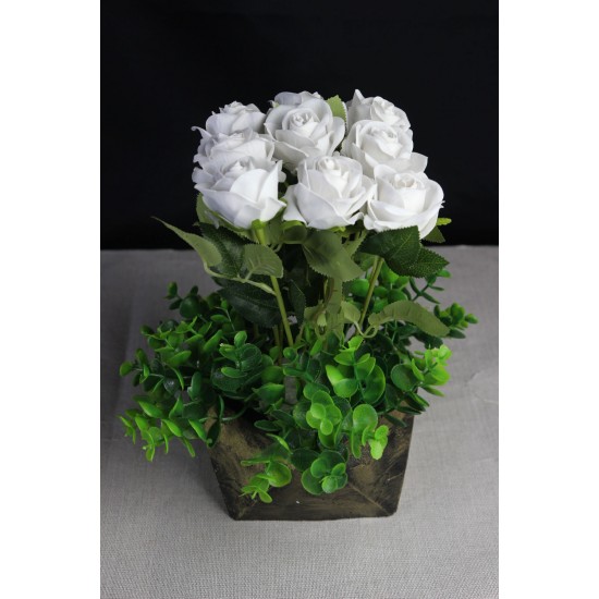 Saksı Çiçek Gold Gölgeli Taş Saksı Beyaz Güller 9 Adet Yapay Yeşilliklerle Çevrili